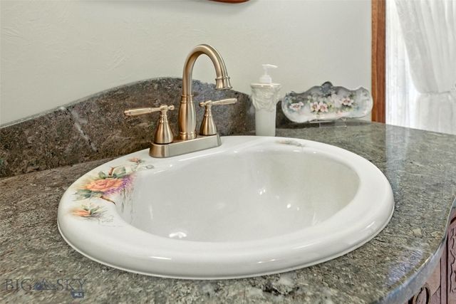 12 Pathfinder Trail, Bozeman, MT 59718