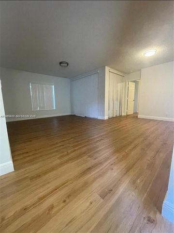 4541 S Carambola Cir S 27266, Coconut Creek, FL 33066