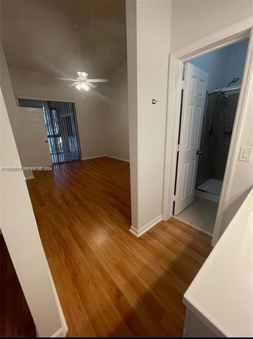 4541 S Carambola Cir S 27266, Coconut Creek, FL 33066