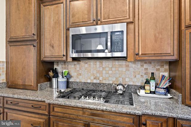 5 BASKET CT, Stafford, VA 22554