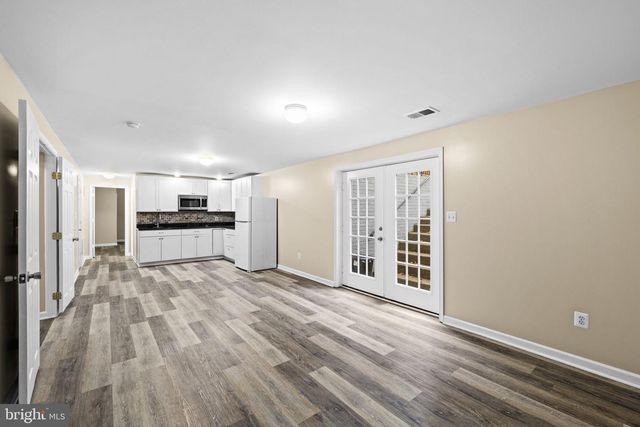 5 BASKET CT, Stafford, VA 22554