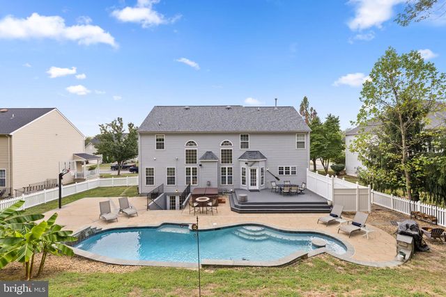 5 BASKET CT, Stafford, VA 22554