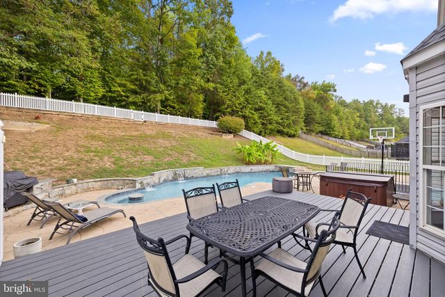 5 BASKET CT, Stafford, VA 22554