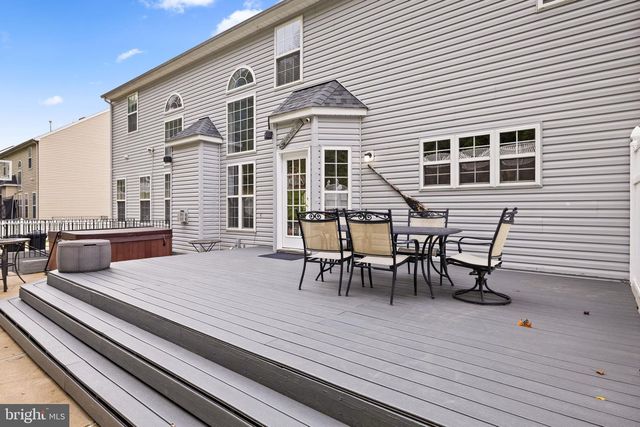 5 BASKET CT, Stafford, VA 22554