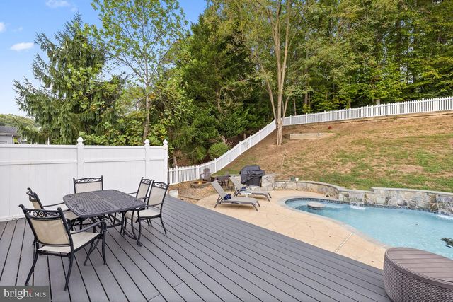 5 BASKET CT, Stafford, VA 22554