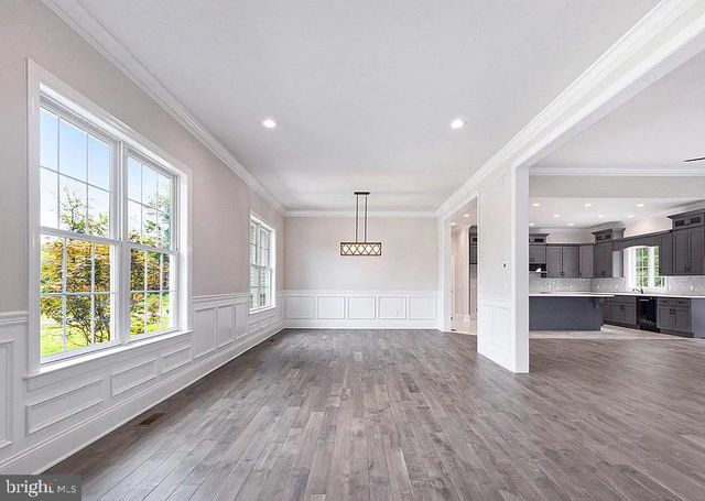 2640 EAGLE LN, Hellertown, PA 18055