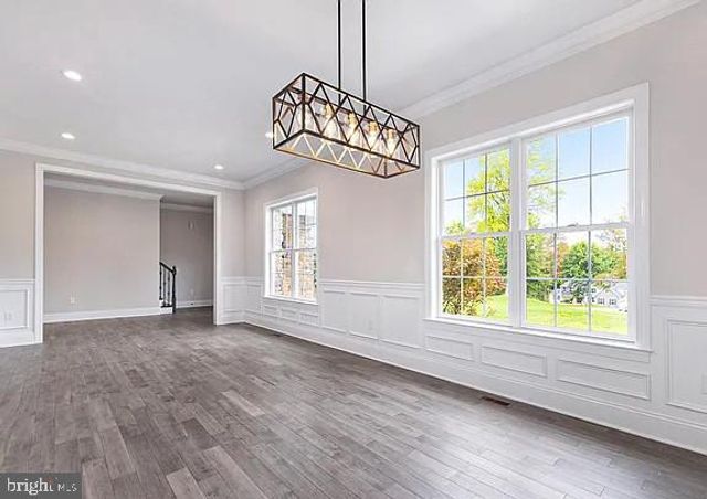2640 EAGLE LN, Hellertown, PA 18055
