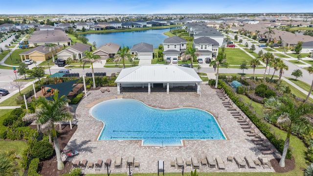 10788 SW Vasari Way, Port St. Lucie, FL 34987