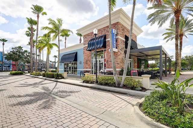 10788 SW Vasari Way, Port St. Lucie, FL 34987
