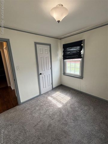 19235 Philomene Boulevard, Allen Park, MI 48101