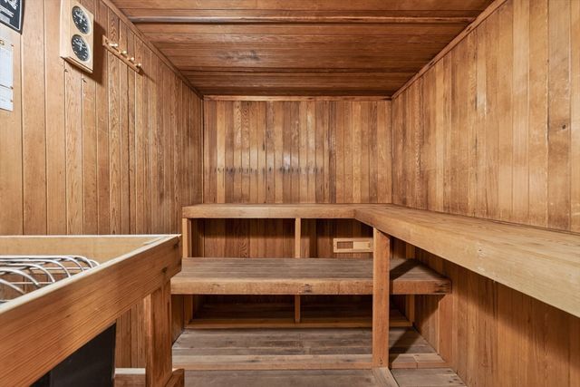 54 Forest St 411, Medford, MA 02155