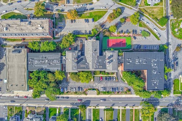 54 Forest St 411, Medford, MA 02155