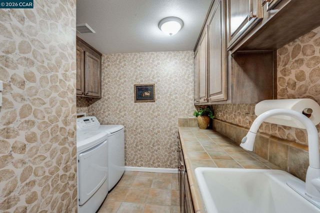 1105 Peacock Creek Drive, Clayton, CA 94517