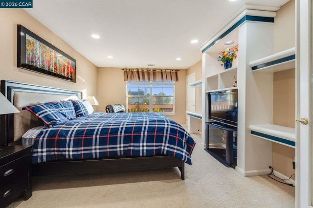 1105 Peacock Creek Drive, Clayton, CA 94517