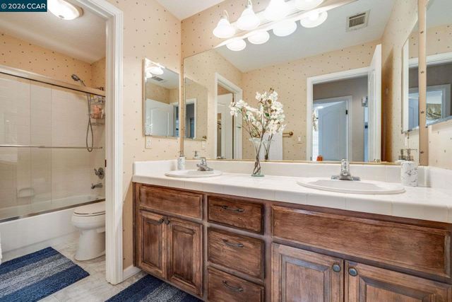 1105 Peacock Creek Drive, Clayton, CA 94517