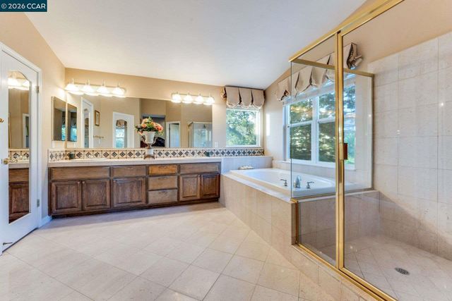 1105 Peacock Creek Drive, Clayton, CA 94517