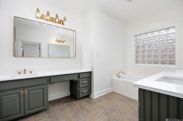 10417 Oakline Dr, Baton Rouge, LA 70809
