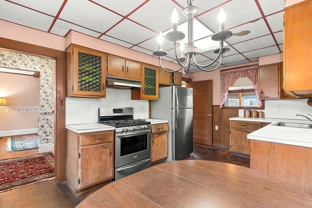 80 Nelson St, Winchester, MA 01890