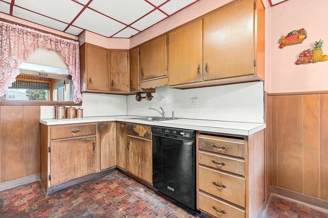80 Nelson St, Winchester, MA 01890