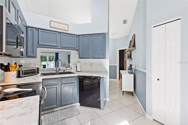 1623 GRAY BARK DRIVE, Oldsmar, FL 34677