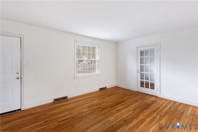 6302 Monument Ave, Henrico, VA 23226