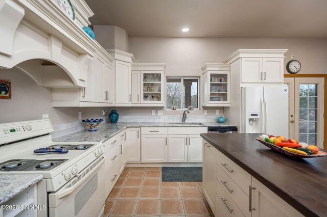 4300 Diamondback Drive, Las Cruces, NM 88011