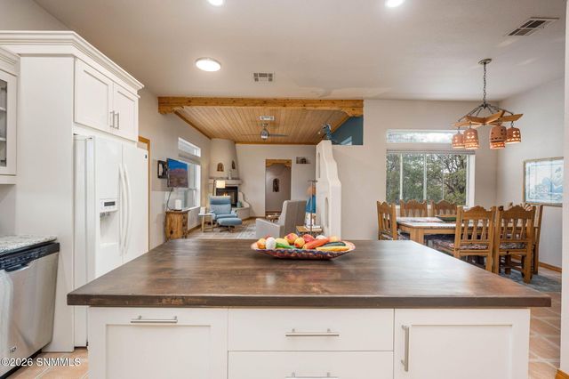 4300 Diamondback Drive, Las Cruces, NM 88011