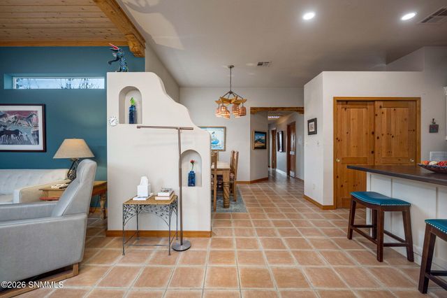 4300 Diamondback Drive, Las Cruces, NM 88011