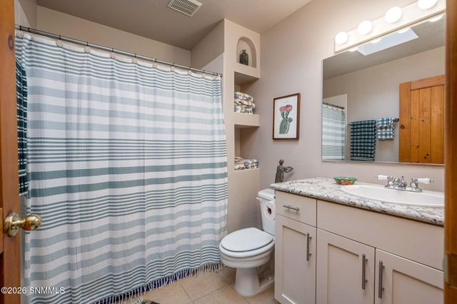 4300 Diamondback Drive, Las Cruces, NM 88011