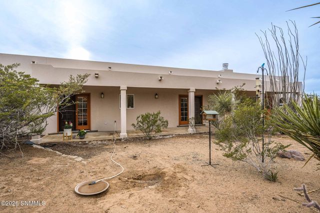 4300 Diamondback Drive, Las Cruces, NM 88011