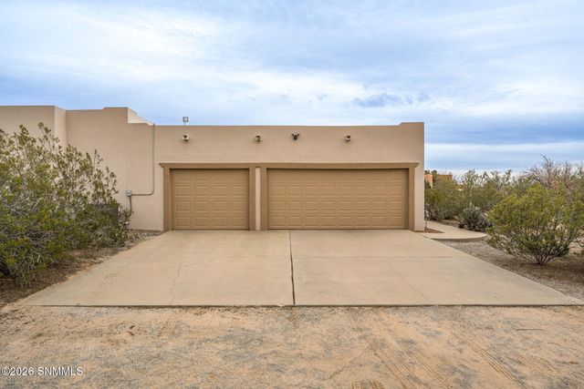 4300 Diamondback Drive, Las Cruces, NM 88011