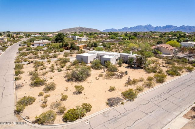 4300 Diamondback Drive, Las Cruces, NM 88011