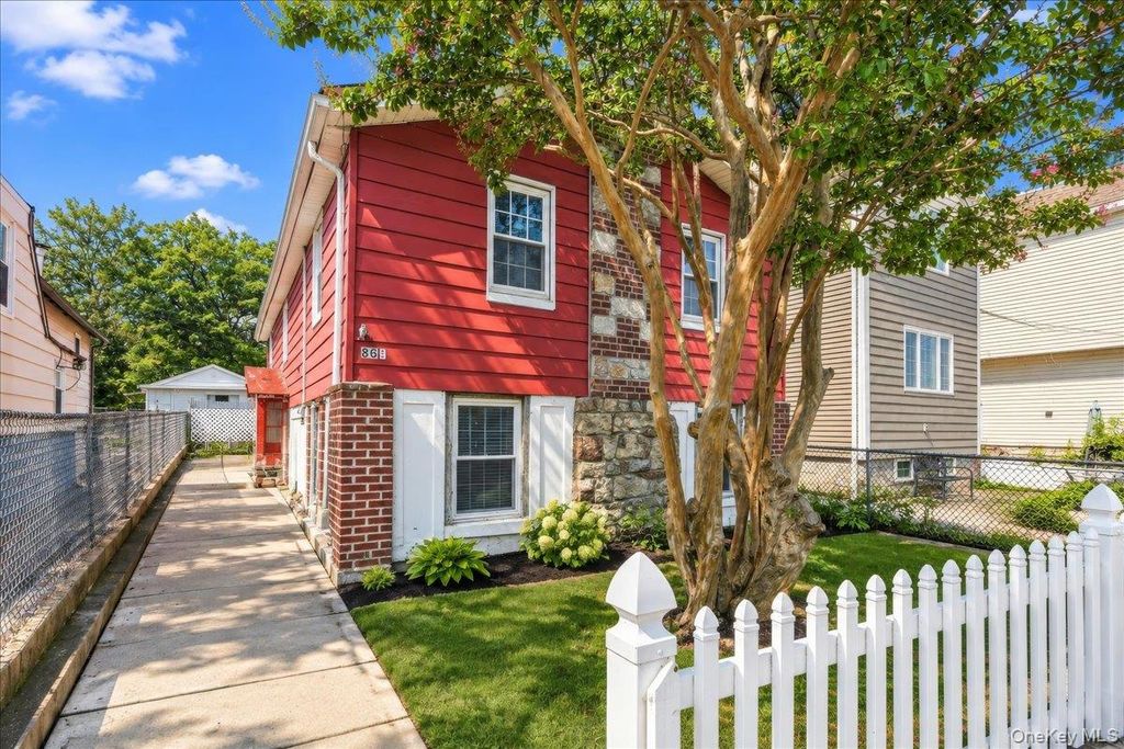 86B Edgewater Park 86, Bronx, NY 10465 — photo 2