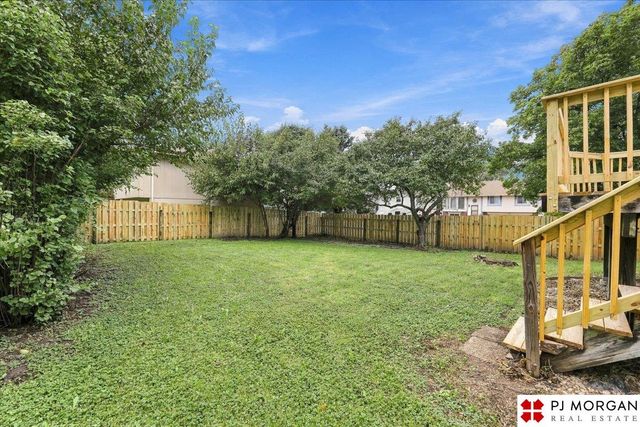 8035 Vernon Avenue, Omaha, NE 68134
