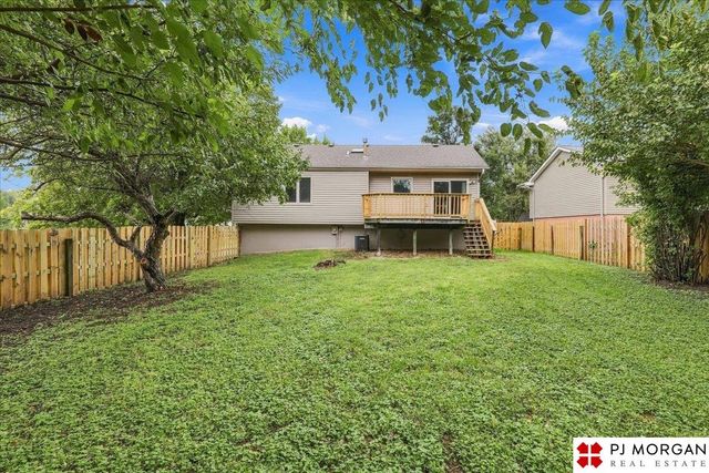 8035 Vernon Avenue, Omaha, NE 68134