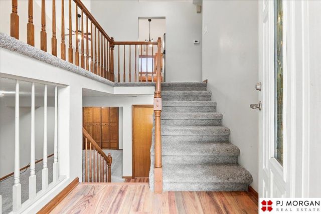 8035 Vernon Avenue, Omaha, NE 68134