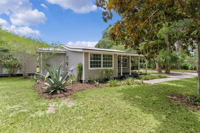13820 NE 150 AVENUE, Fort Mc Coy, FL 32134