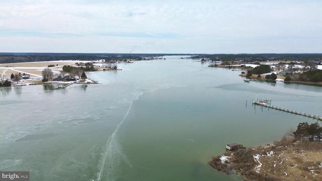 5210 WILSON RD, Cambridge, MD 21613