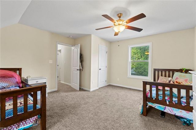 12 Greenbrier RD, Portsmouth, VA 23707