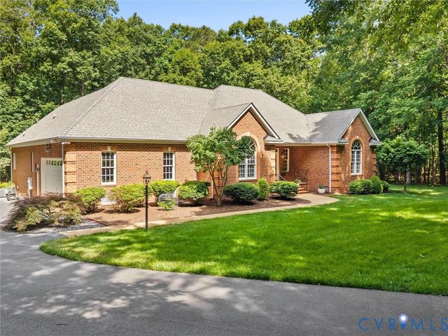 2821 Lightner Ct, Powhatan, VA 23139