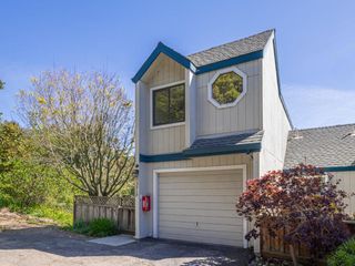 3518 Dover Drive, Santa Cruz, CA 95065