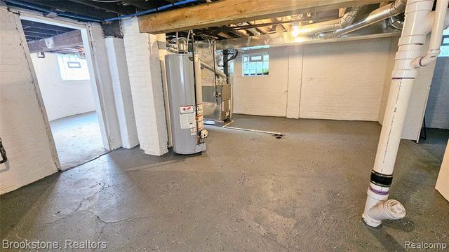 2520 Seyburn Street, Detroit, MI 48214