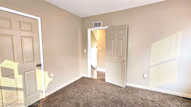 2520 Seyburn Street, Detroit, MI 48214