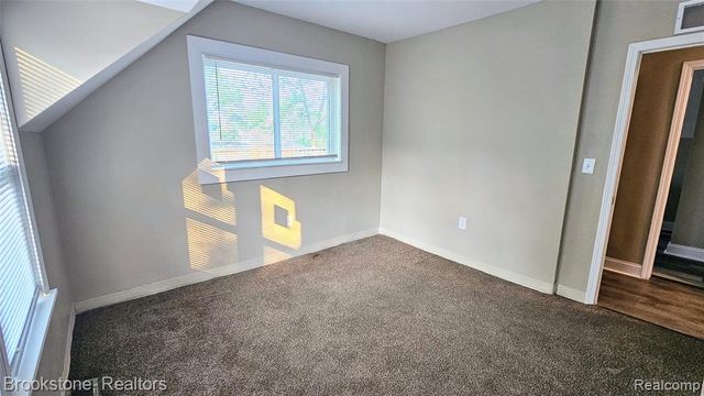 2520 Seyburn Street, Detroit, MI 48214