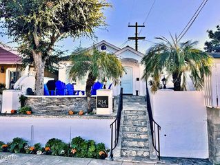 214 Pearl Street, Redondo Beach, CA 90277