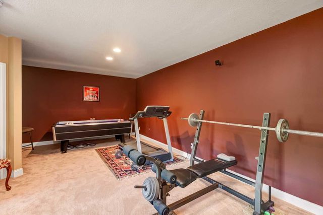 4430 Bluebell Trail S, Medina, MN 55340