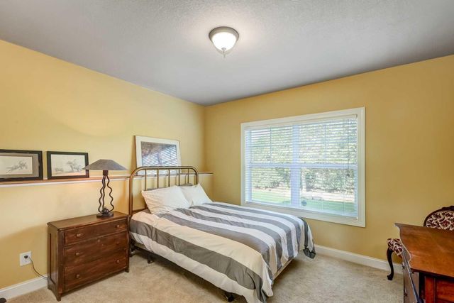 4430 Bluebell Trail S, Medina, MN 55340