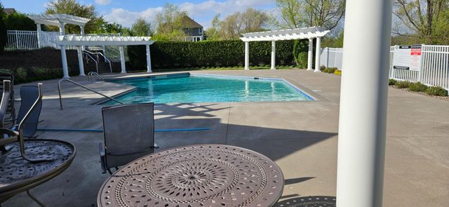 4430 Bluebell Trail S, Medina, MN 55340