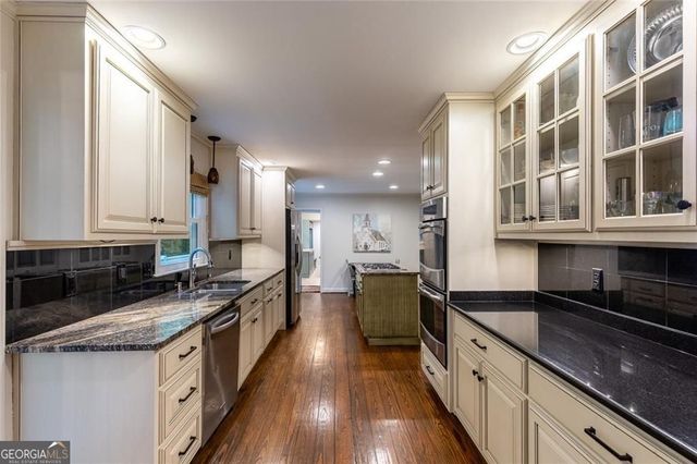1231 Meadowmist Way SW, Marietta, GA 30064