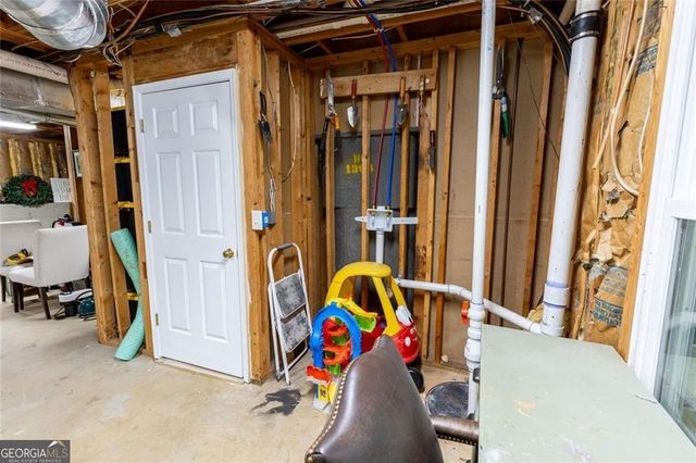 1231 Meadowmist Way SW, Marietta, GA 30064